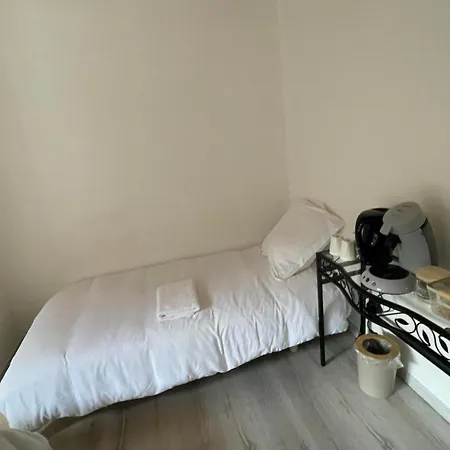 Quentin Bed & Breakfast 3*